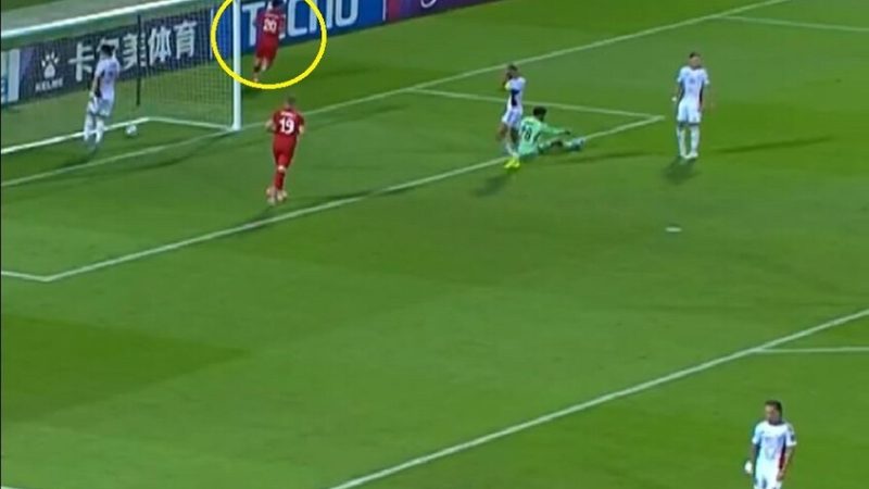 تراكتورسازي تبريز يكتسح الشارقة الإماراتي في عقر داره (فيديو)