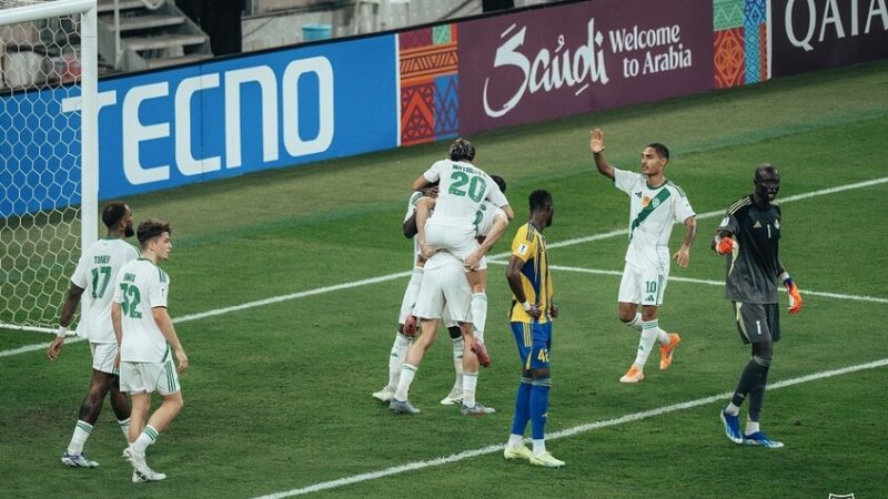 الأهلي السعودي يكرم وفادة الغرافة القطري بثلاثية (فيديو)