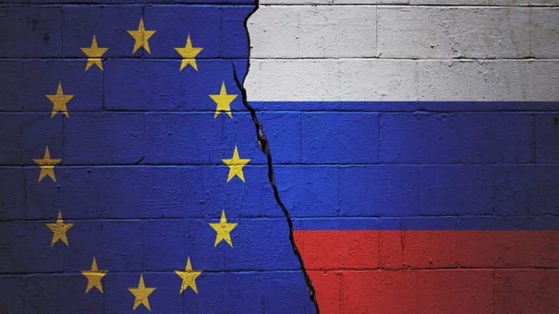 “بوليتيكو”: الاتحاد الأوروبي يوافق مبدئيا على استخدام الأصول الروسية المجمدة لدعم أوكرانيا