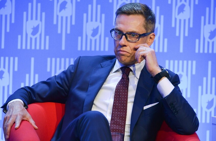 رئيس فنلندا يعرض “رشوة أوروبية” على روسيا مقابل قبولها “وقف النار” في أوكرانيا