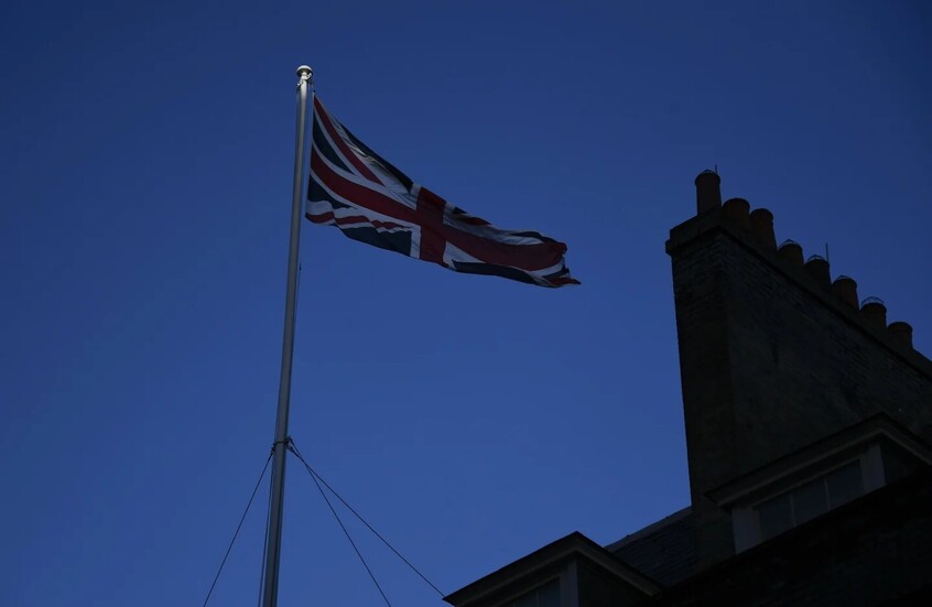 بريطانيا تعلن شطب “هيئة تحرير الشام” من قائمة الإرهاب