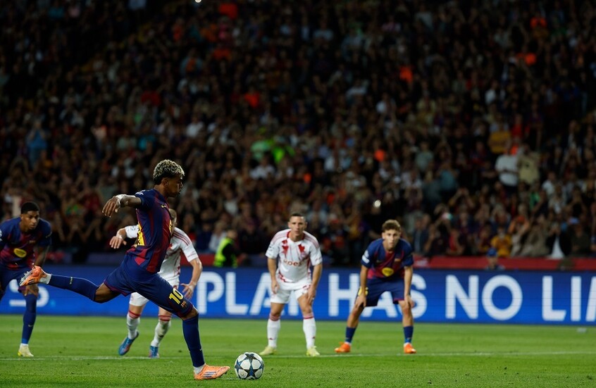 برشلونة يكتسح ضيفه أولمبياكوس في دوري الأبطال (فيديو)