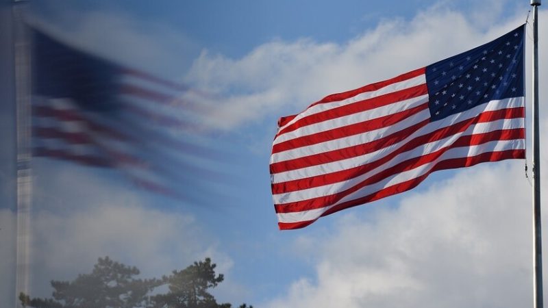 الكونغرس يطلب محاسبة رئيس الـ CIA السابق لشهادته زورا حول “تورط روسيا” بدعم ترامب