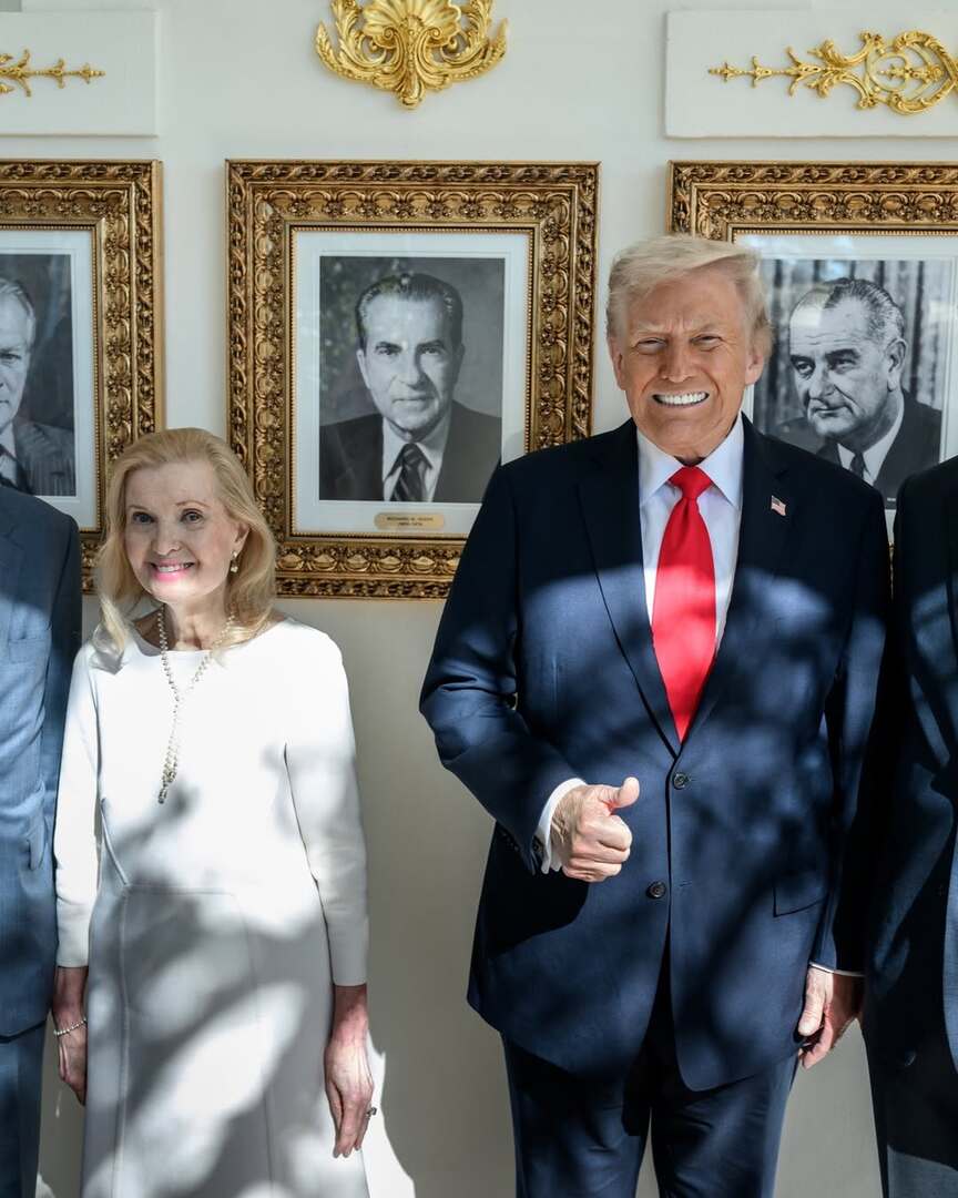 ترامب يتسلم جائزة “مهندس السلام” من مؤسسة “نيكسون”