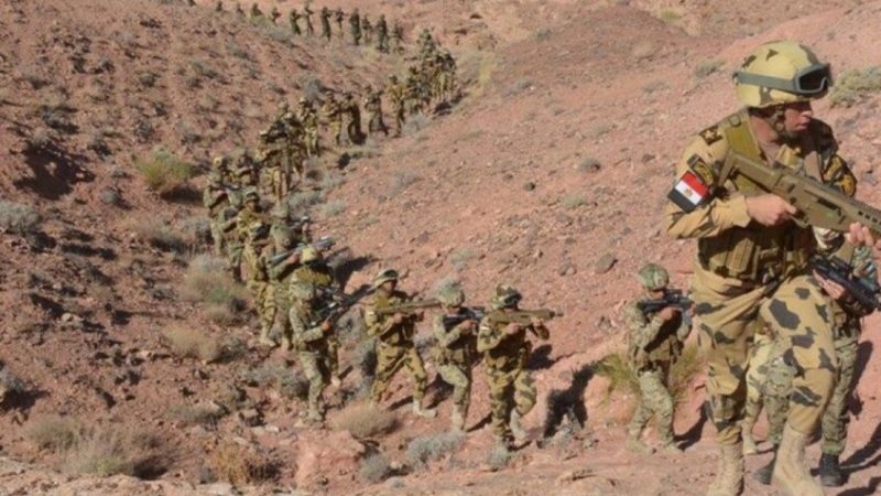 الإعلام العبري يرصد صفقة تسليح كبرى و5 تحولات جوهرية في بناء الجيش المصري