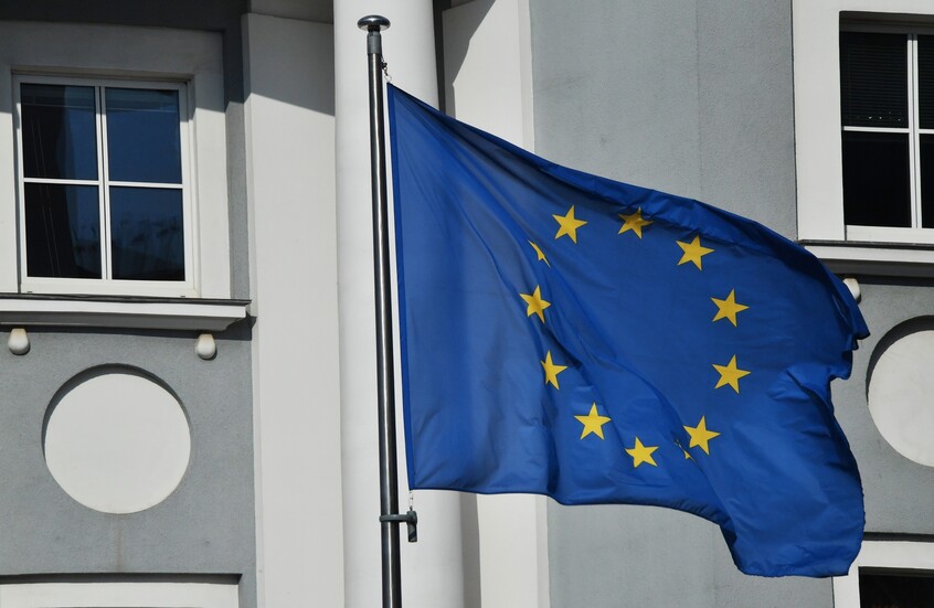 الولايات المتحدة وقطر تحذران الاتحاد الأوروبي