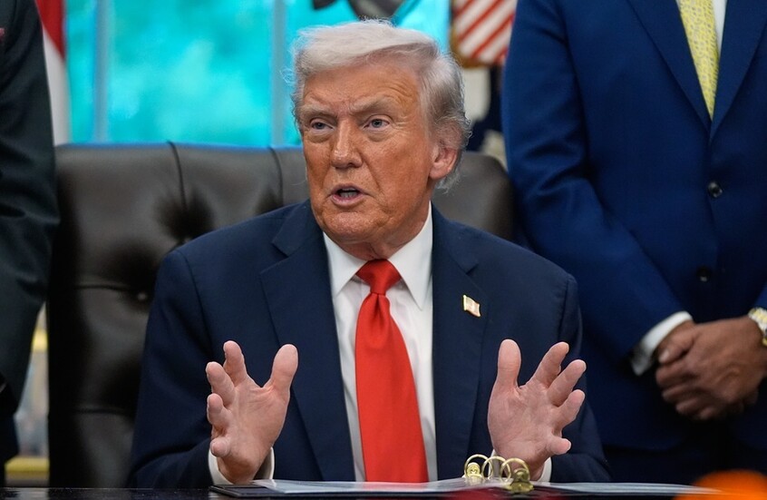 ترامب: تقرير “وول ستريت جورنال” عن السماح لأوكرانيا باستخدام صواريخ بعيدة المدى في العمق الروسي كاذب