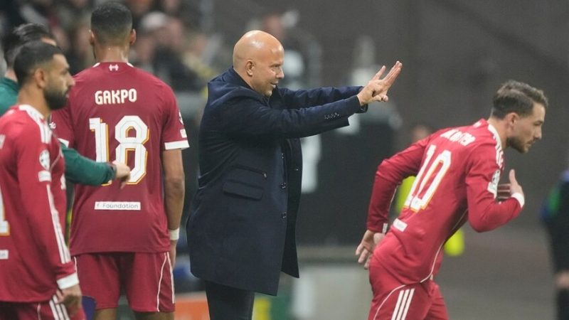 ليفربول يصب جام غضبه على آينتراخت فرانكفورت