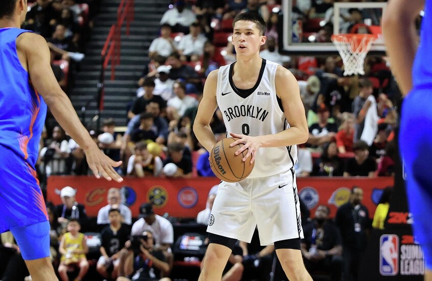 الشاب الروسي يشعل الدوري الأمريكي NBA.. ديمين يحطم رقما قياسيا عمره 30 عاما