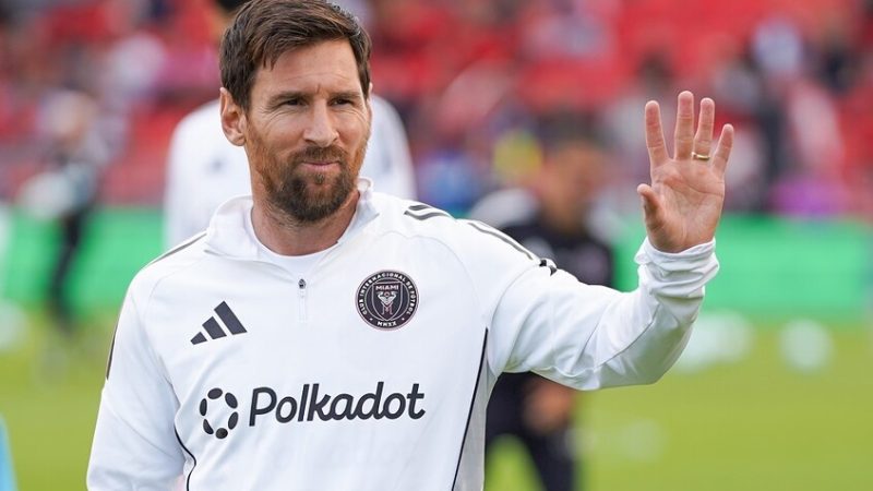 رسميا.. يحسم مصيره مع إنتر ميامي (فيديو)