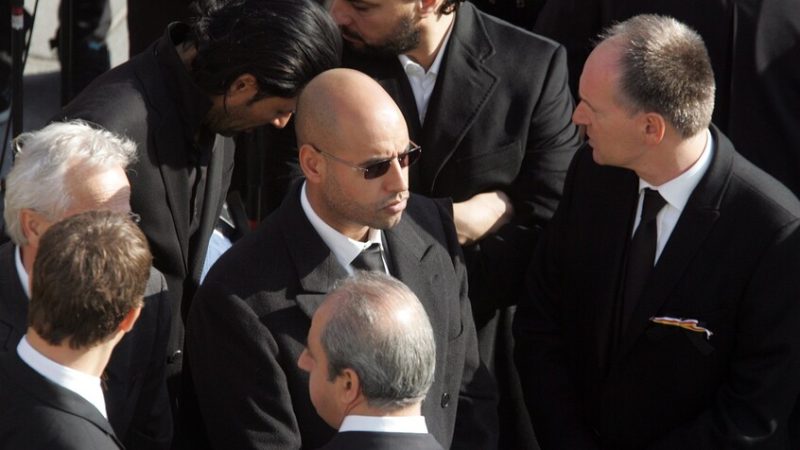 سيف الإسلام القذافي: كنت مطاردا وساركوزي في قصره واليوم أنام في غرفتي وهو في زنزانته