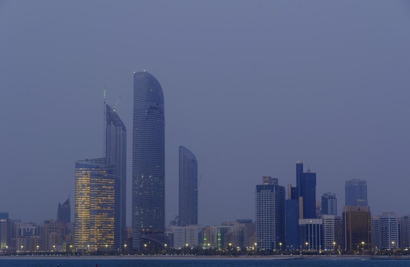 استعدادات مصرفية في أبو ظبي لإبرام صفقات غير مسبوقة