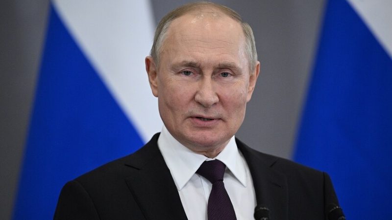 بوتين يهنئ القوات الخاصة الروسية بعيدها