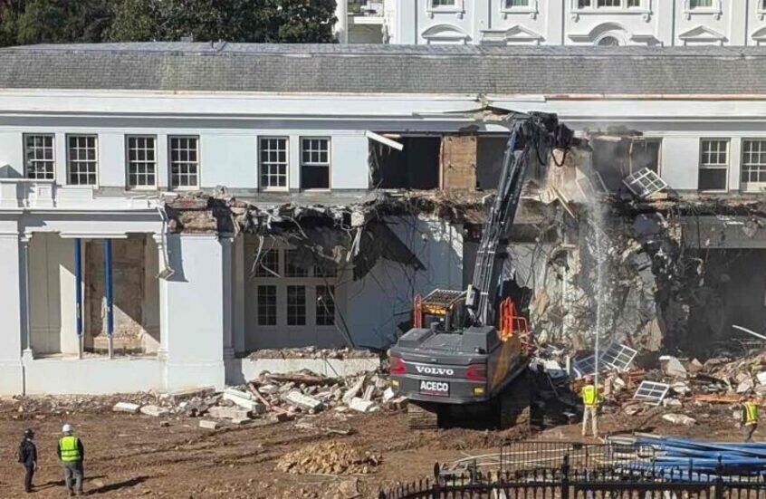 إزالة الجناح الشرقي للبيت الأبيض: سرية تامة على مشروع ترامب لبناء قاعة رقص