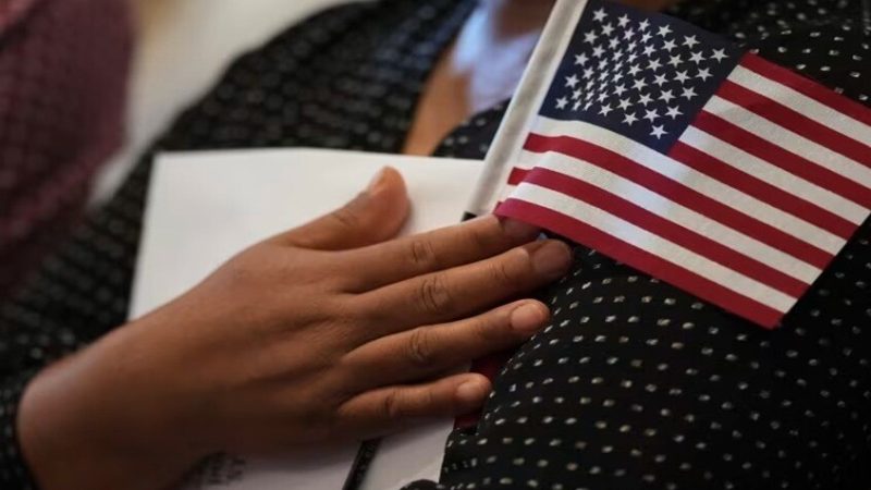 استمرار معدل ارتفاع التضخم في أمريكا وزيادة الأسعار دون التوقعات