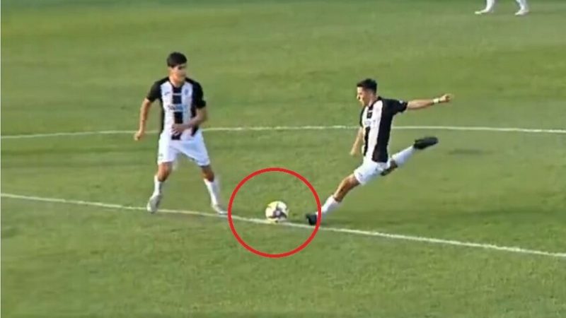 شاهد.. هدف من منتصف الملعب في مرمى حارس لعب ضد ريال مدريد بدوري الأبطال