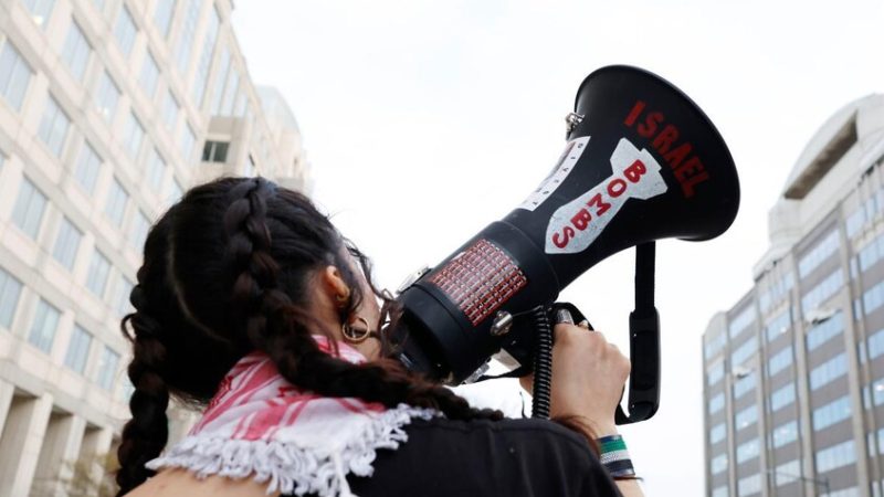 احتجاجات داعمة لغزة تغلق سلسلة مطاعم إسرائيلية شهيرة في واشنطن