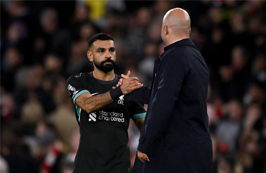 “هو من يستطيع إنقاذ حياتي”.. آرني سلوت يريد إثارة غضب محمد صلاح