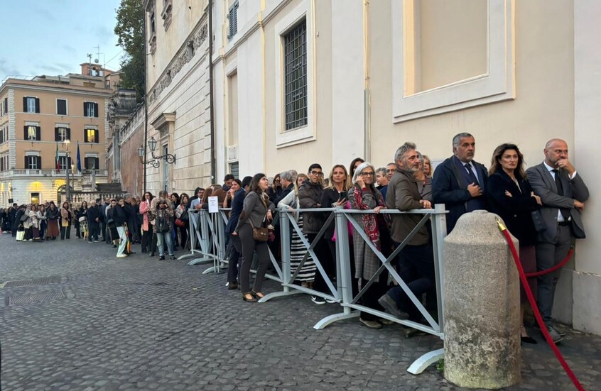 فعالية مصرية تتسبب بزحام هائل في قلب روما.. ماذا يحدث؟