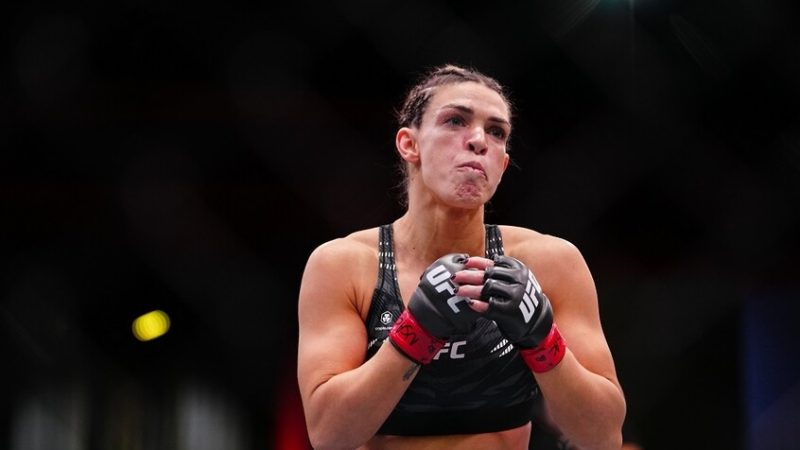 أبو ظبي “UFC 321”.. ماكنزي ديرن تفوز بلقب بطلة العالم للفنون القتالية المختلطة