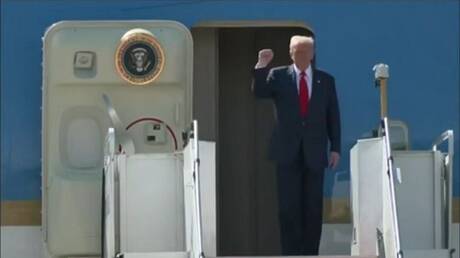 ترامب يصل إلى ماليزيا (فيديوهات)