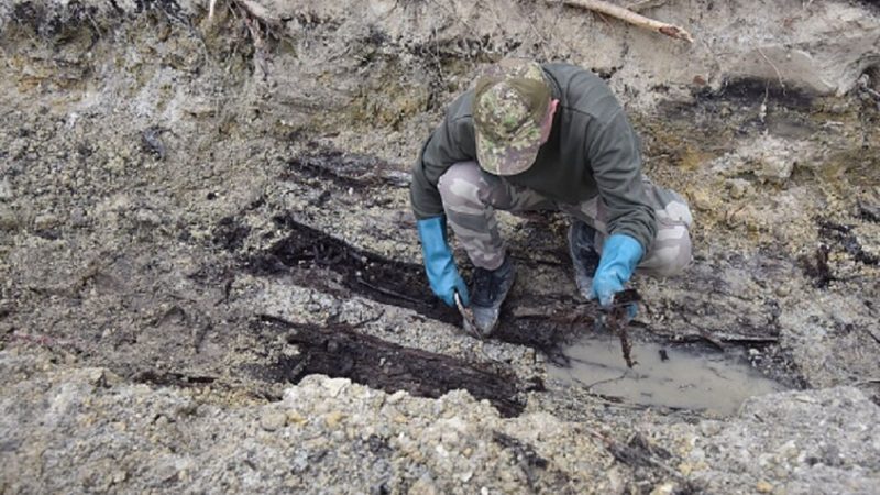 من المقبرة إلى الجبهة.. أسير أوكراني يروي تفاصيل سوقه إلى الجيش