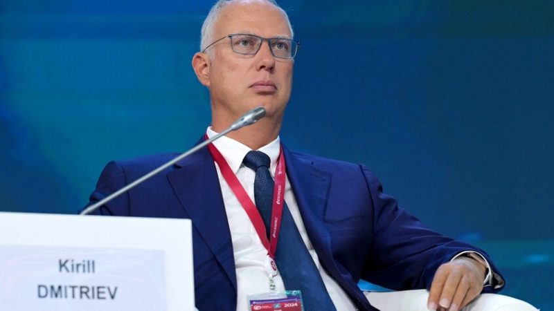 دميترييف: أطراف كثيرة تحاول عرقلة الحوار بين روسيا والولايات المتحدة