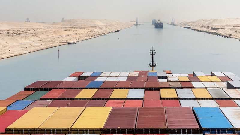 مصر تعلن عن استثمارات عملاقة بقناة السويس بمليارات الدولارات