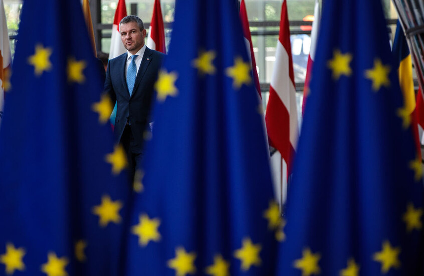 “ذا غارديان”: الاتحاد الأوروبي لا يزال أكبر مشتر للغاز الروسي