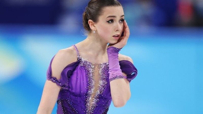 منظمو أولمبياد 2026 في إيطاليا يحذفون صورة كاميلا فالييفا من حساباتهم