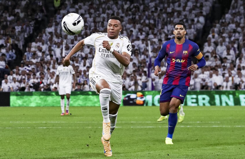 بعد هدفه ضد البارسا.. مبابي ينضم إلى رونالدو ورونالدينيو في سجل تاريخي للكلاسيكو