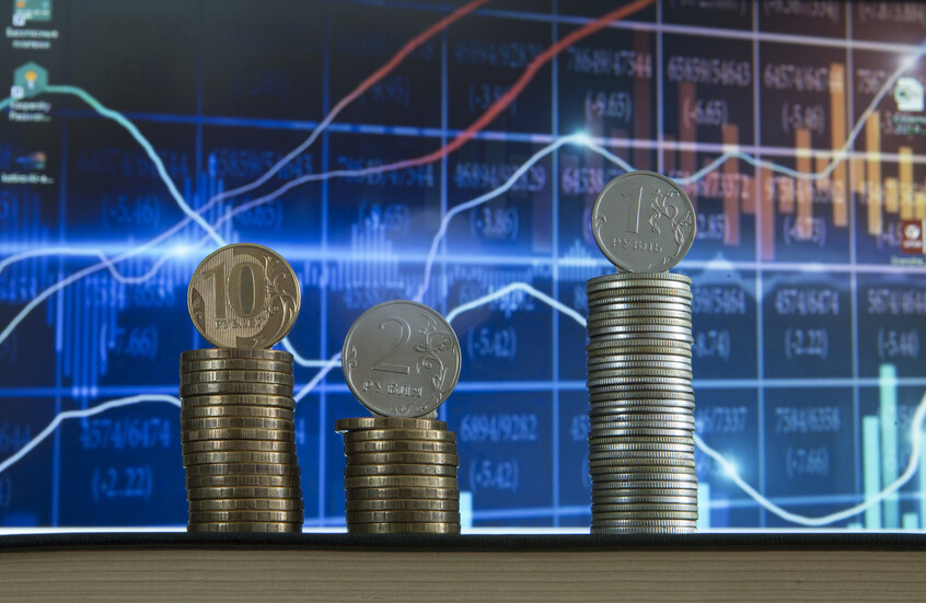 الصندوق الروسي للاستثمارات المباشرة: الروبل يتصدر العملات العالمية بأداء قياسي أمام الدولار