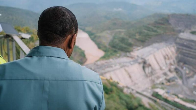 إثيوبيا تبني ثاني أكبر سد بعد “النهضة”.. خبير يكشف تفاصيل مثيرة