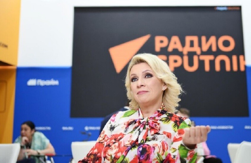 زاخاروفا: العقوبات الغربية آلية للضغط الاستراتيجي والعولمة “أُلغيت فعليا”