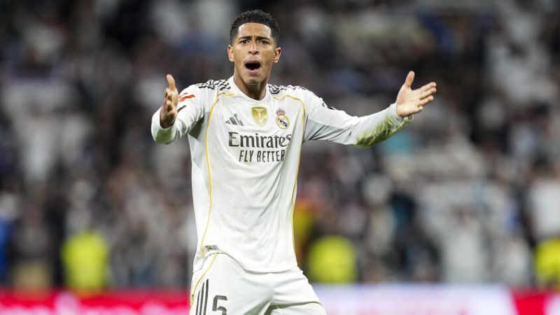 بعد الكلاسيكو.. إشارة مثيرة للجدل تهدد نجم ريال مدريد بالإيقاف