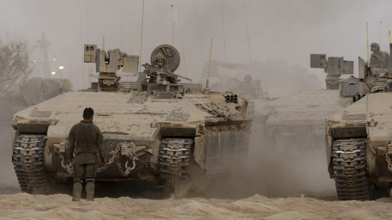 إسرائيل تقرر فرض “عقوبات على حماس” وتبدأ بشن هجمات: “سيكون هناك رد قوي”