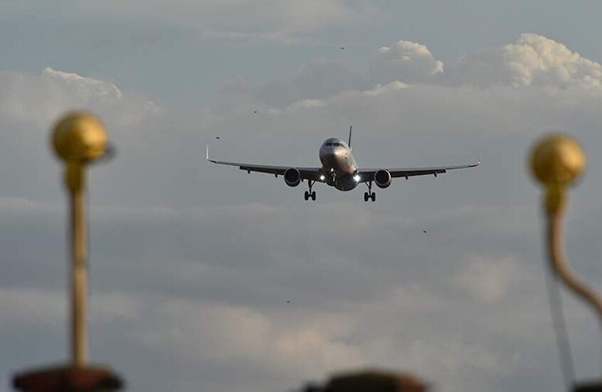 شركات الطيران الروسية واليابانية تبحث استئناف الرحلات المباشرة بين البلدين