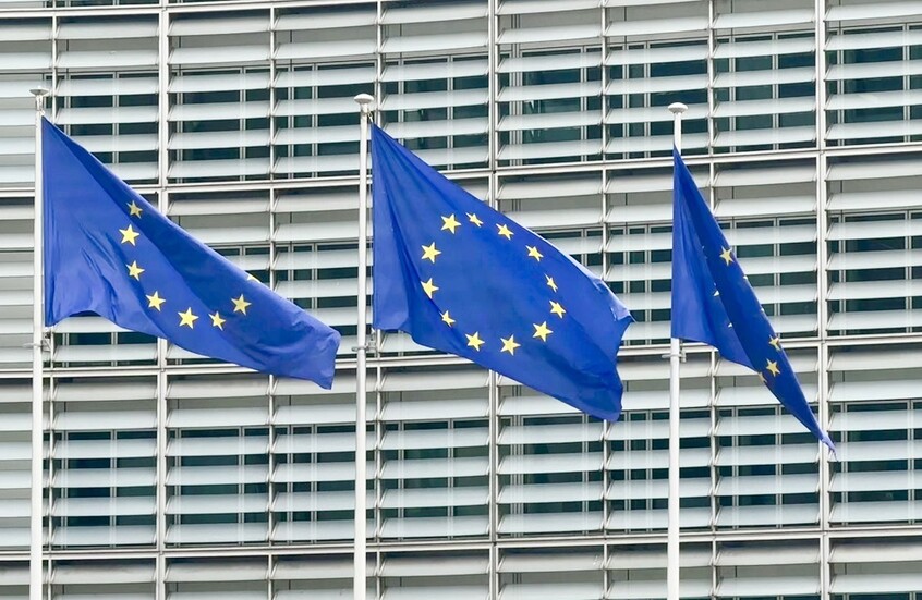 “فاينانشال تايمز”: الاتحاد الأوروبي يستعد لصراع عسكري محتمل مع روسيا