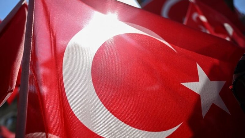 بمساع تركية قطرية.. أفغانستان وباكستان توافقان على تمديد وقف إطلاق النار