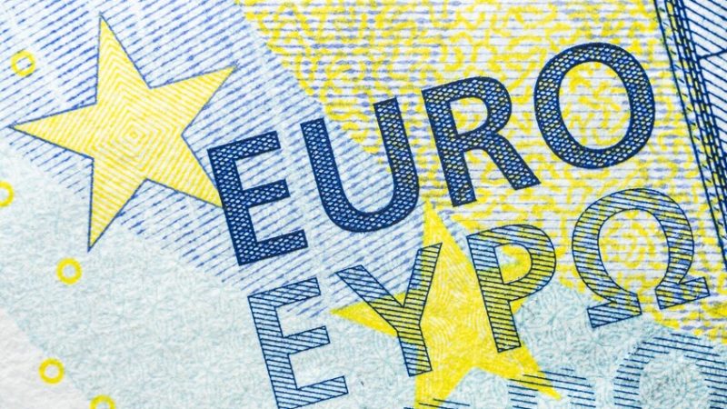 انخفاض التضخم بمنطقة اليورو في أكتوبر 2025