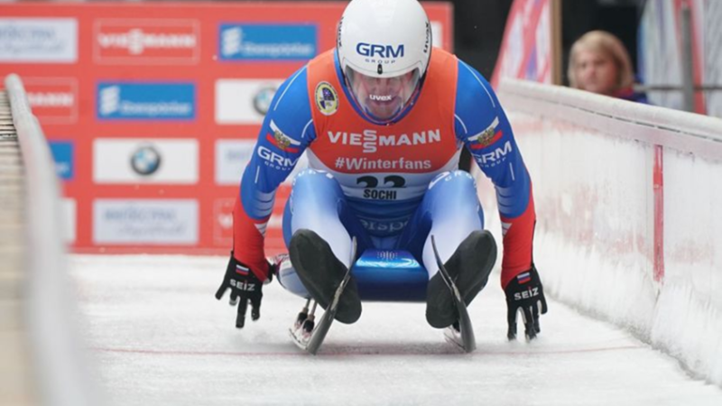 المحكمة الرياضية تسمح لرياضيي الزلاجات الروس بالمشاركة دوليا بصفة محايدة