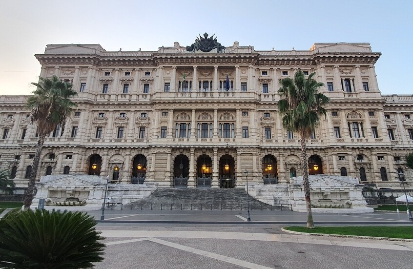 إيطاليا.. محكمة الاستئناف في روما تحيل قضية “المصري” إلى المحكمة الدستورية