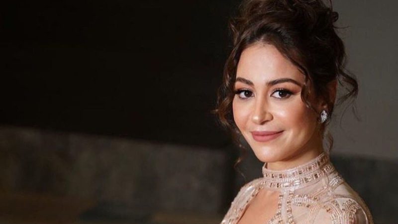 بعد جدل الوثيقة المسربة.. منة شلبي تعلن زواجها