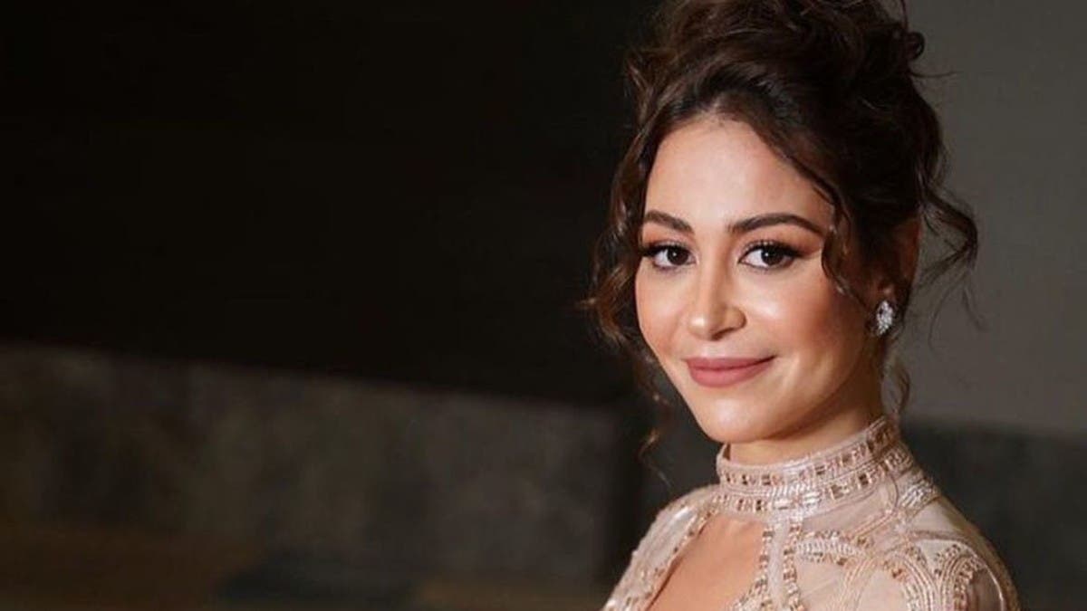 بعد جدل الوثيقة المسربة.. منة شلبي تعلن زواجها