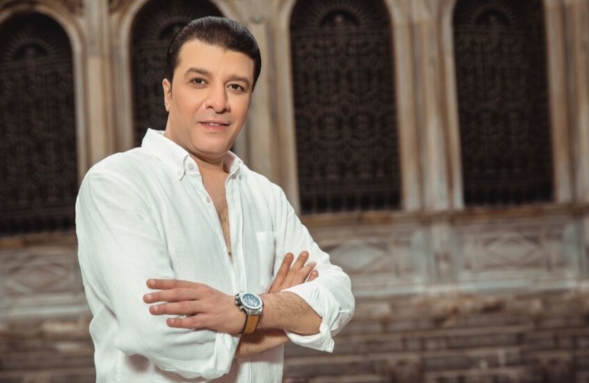 نقيب الموسيقيين في مصر يوجه رسالة حادة لمن وصفهم بـ”الأحذية” و”المرتزقة”