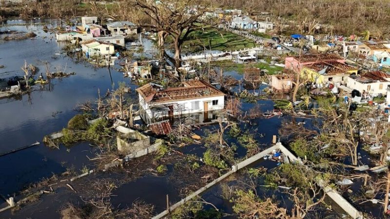 إعصار “ميليسا” يقتل 46 شخصا في منطقة الكاريبي