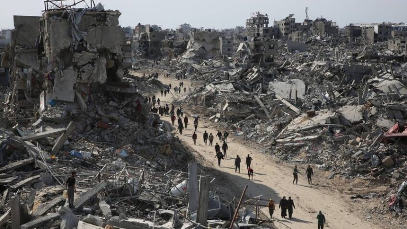 مراسلنا: قصف إسرائيلي متفرق في قطاع غزة