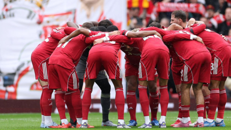 ليفربول يواجه أستون فيلا في الدوري الإنجليزي.. الموعد والقنوات الناقلة