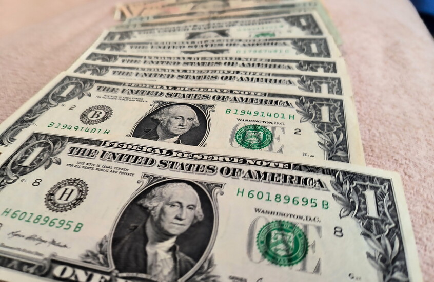 البرتقال يدفع الثمن عالميا.. فأي السلع تربع على العرش في أكتوبر؟