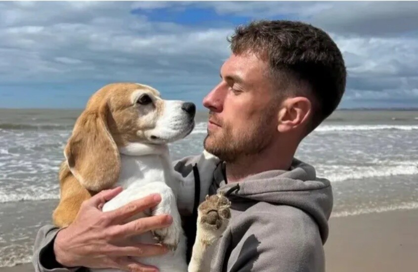 بعد أزمة “الكلبة”.. آرون رامسي يفسخ عقده ويقرر مغادرة المكسيك